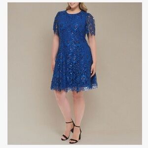 Jessica Howard Women's Lace Midi Dress with Flutter Sleeves and Boat Neck